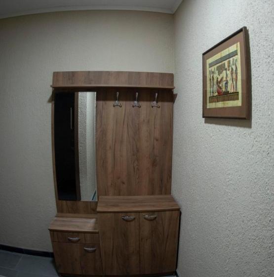 هتل Dionis Rooms & Apartments