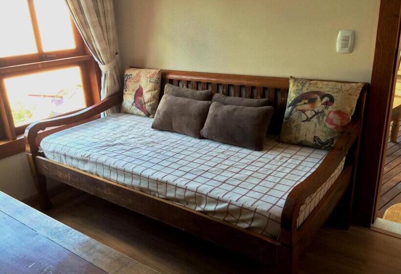 ホテル Eco Pousada Quaresmeiras