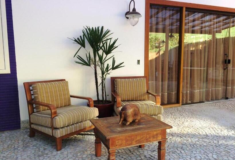 ホテル Eco Pousada Quaresmeiras