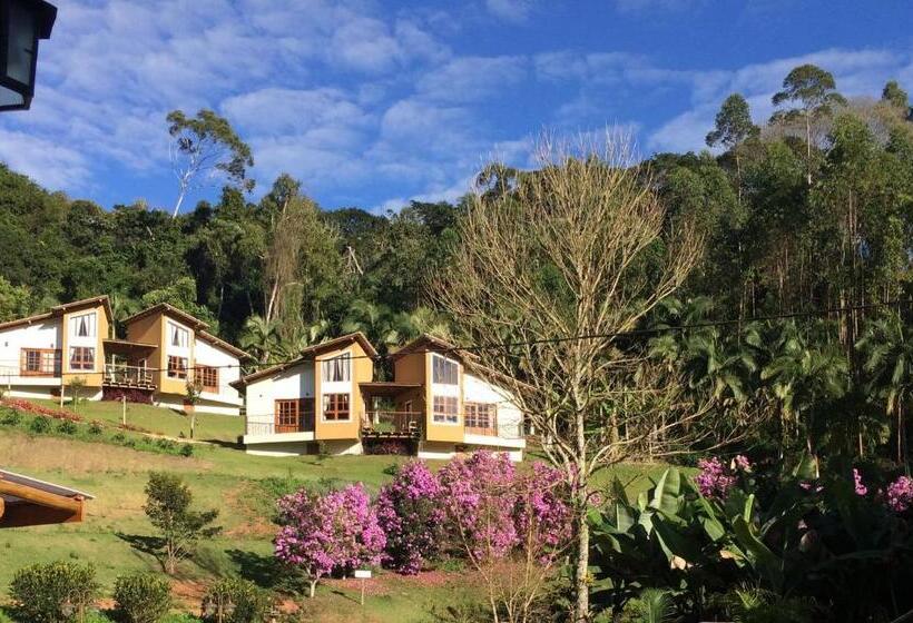 ホテル Eco Pousada Quaresmeiras