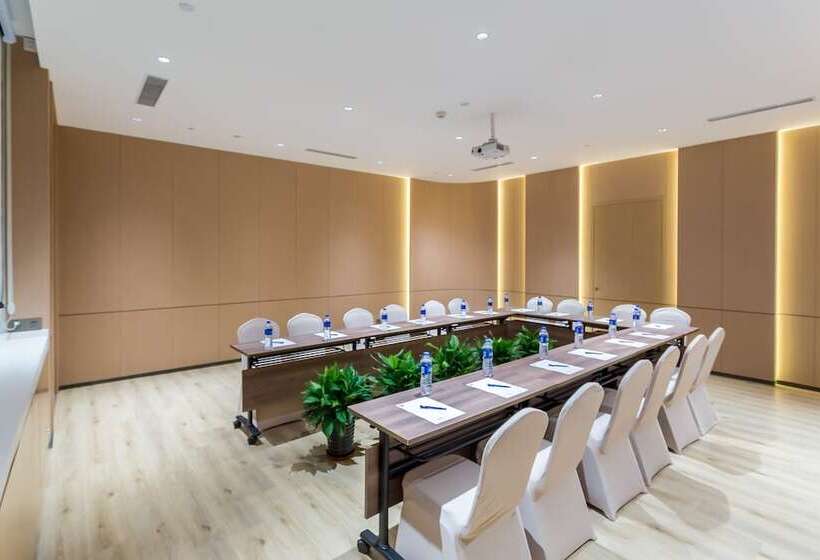 בית מלון כפרי Holiday Inn Express Xi An Ancient Town West, An Ihg