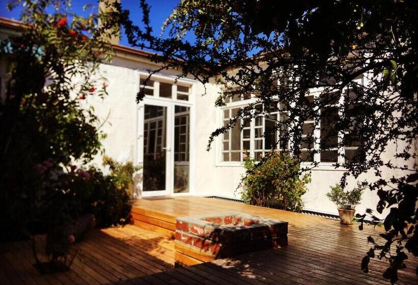 فندق Hostal Boutique Puerta Roja