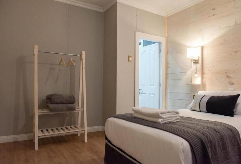 فندق Hostal Boutique Puerta Roja