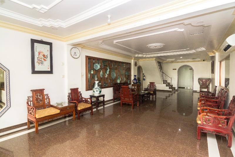 فندق Oyo 1223  Bahari