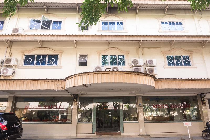 فندق Oyo 1223  Bahari