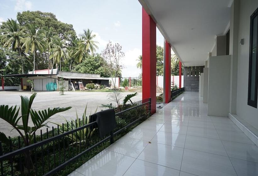 فندق Oyo 1253 Wismakito Syariah