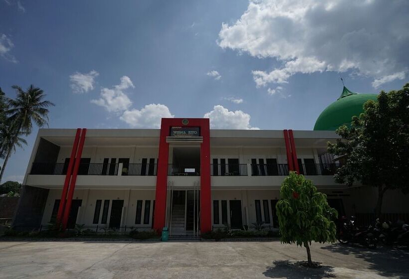 فندق Oyo 1253 Wismakito Syariah