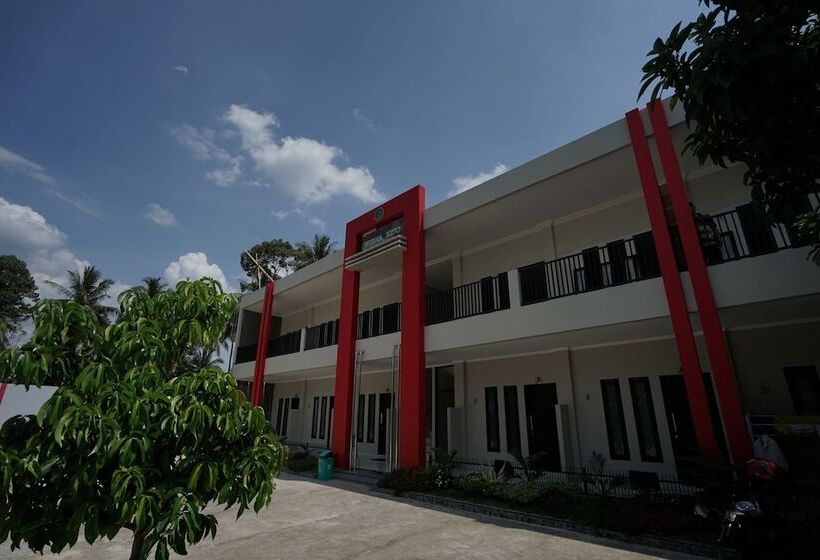 فندق Oyo 1253 Wismakito Syariah