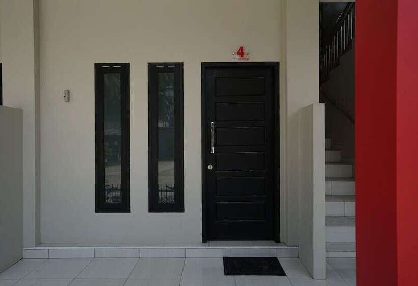 فندق Oyo 1253 Wismakito Syariah