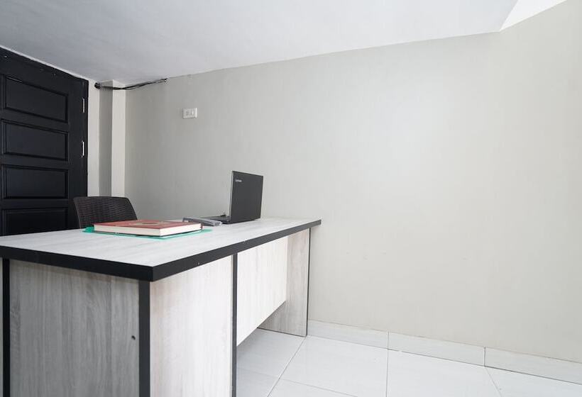 فندق Oyo 1253 Wismakito Syariah