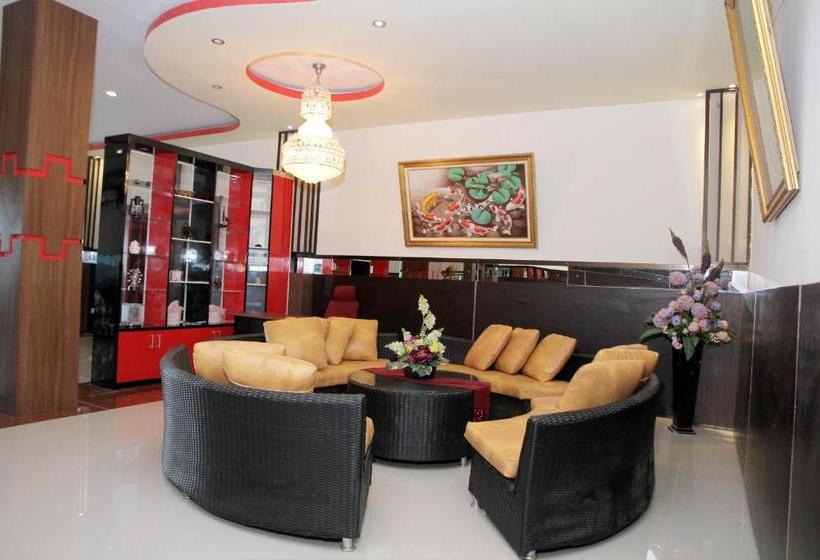 فندق Brizky  Palu