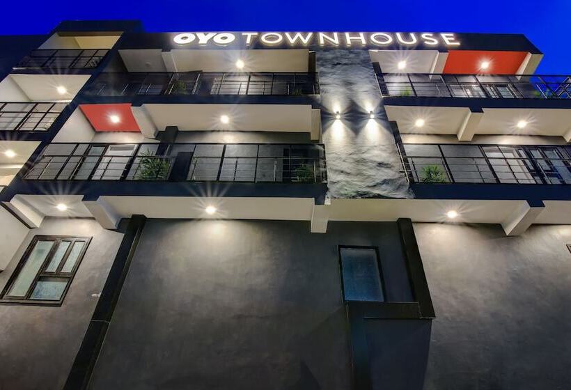 호텔 Townhouse 138 Suraj Kund