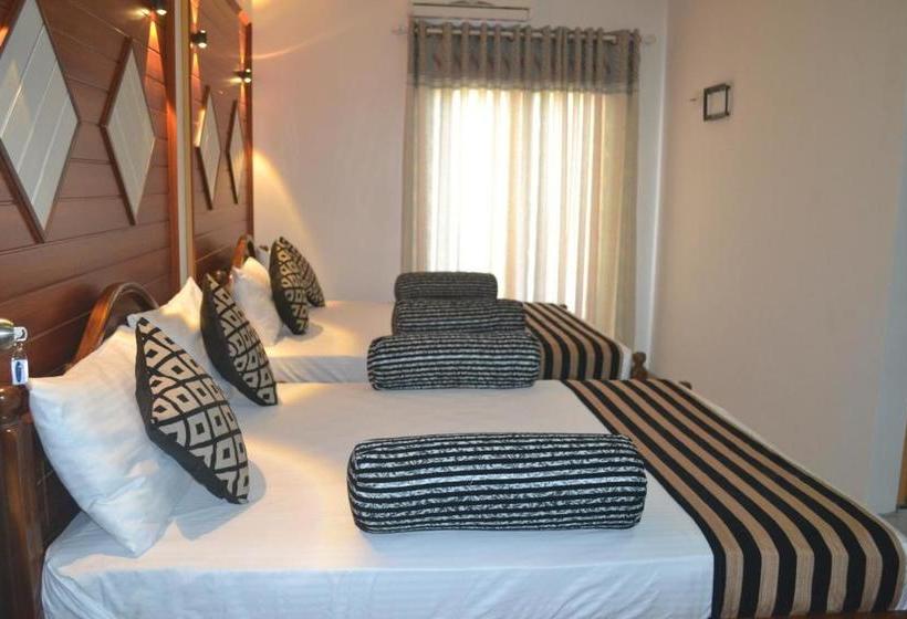 Отель Samren Restaurant And Guest House