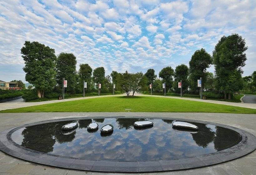 Отель Suining Marriott