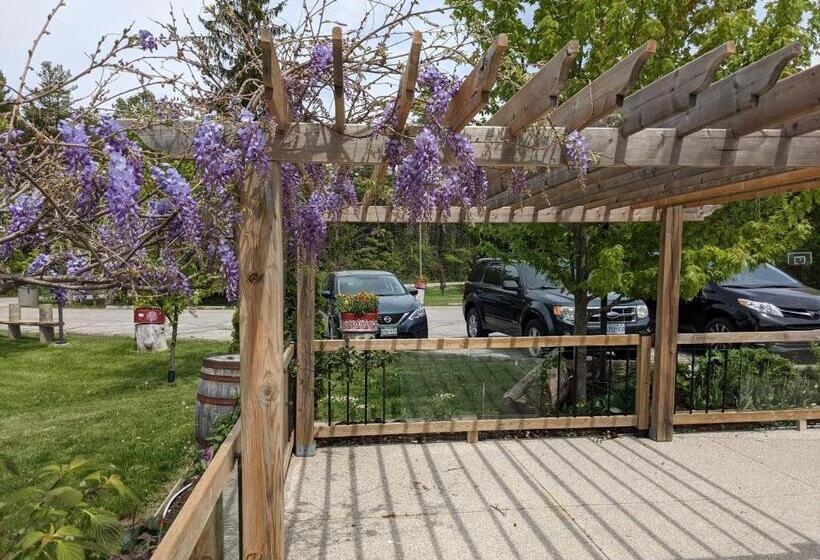 فندق The Ashwood Inn