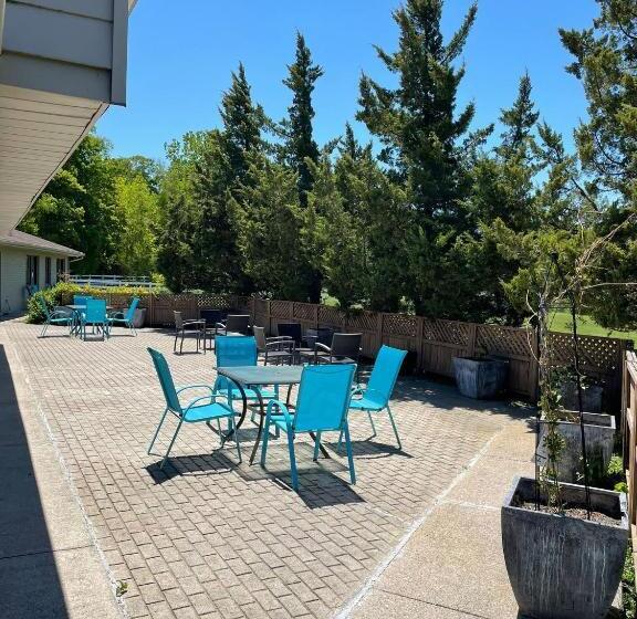 فندق The Ashwood Inn