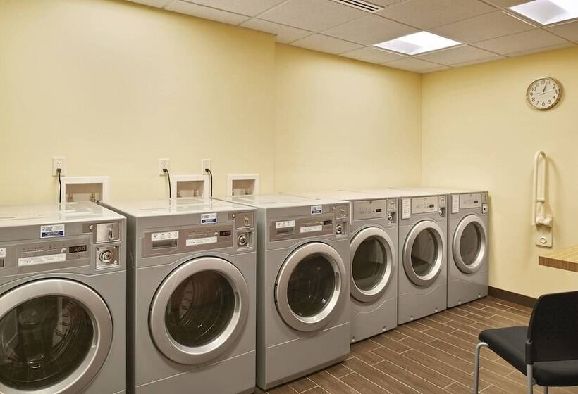 酒店 Towneplace Suites By Marriott Medicine Hat