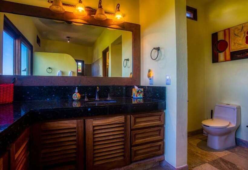 پانسیون Special Place Where You Combine The Peace Of The Jungle With The Ocean View