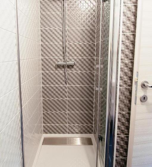 تختخواب و صبحانه Sunny Rooms