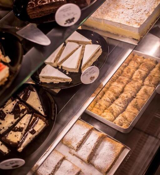 تختخواب و صبحانه Sunny Rooms