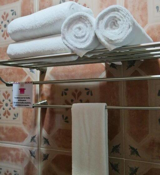 Camino Mexicano Hotel & Resort