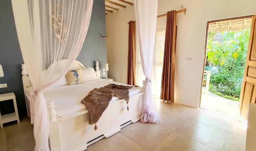 Отель Arya Boutique Resort