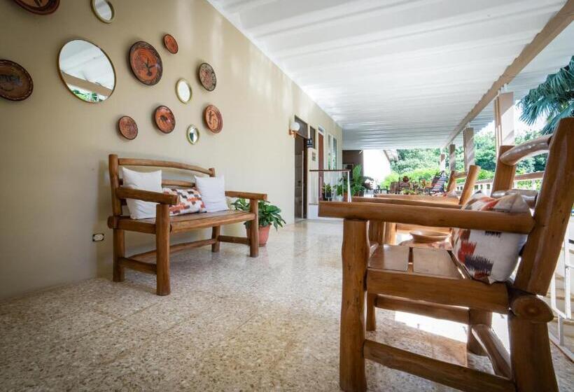 فندق Diriá Santa Cruz