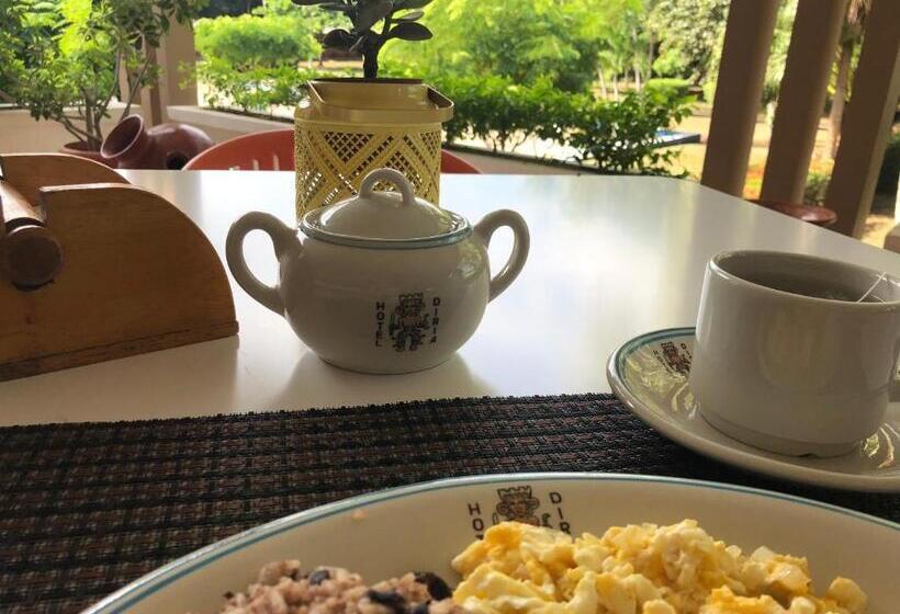 فندق Diriá Santa Cruz