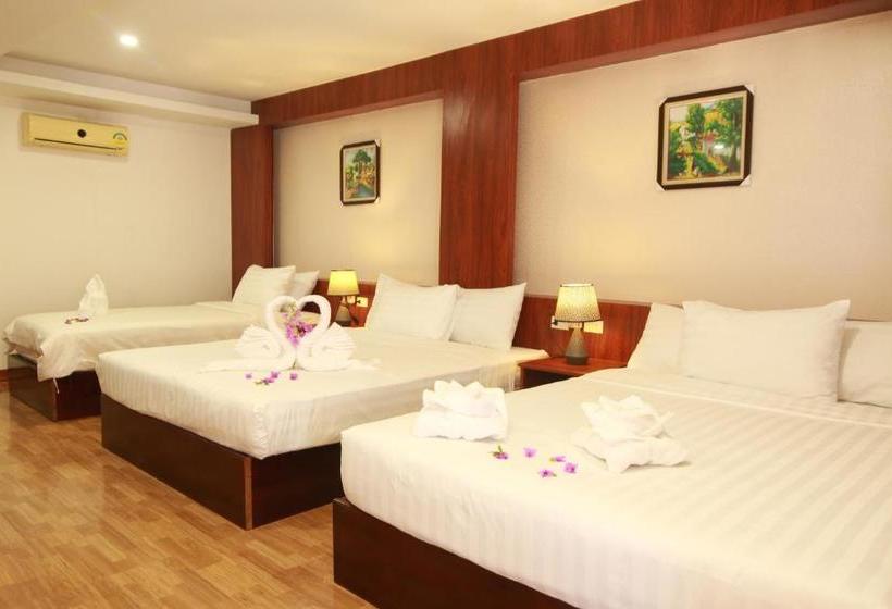 Отель Vang Vieng Victory Hostel