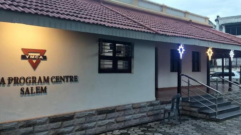 בית מלון כפרי Ymca Program Centre