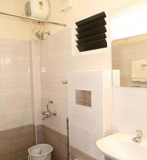 ホテル Ymca Program Centre