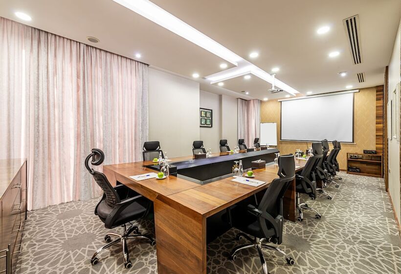 پانسیون فندق كراون روز الصحافة Crowne Rose Alsahafa