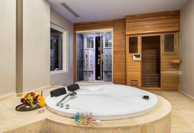 پانسیون فندق كراون روز الصحافة Crowne Rose Alsahafa