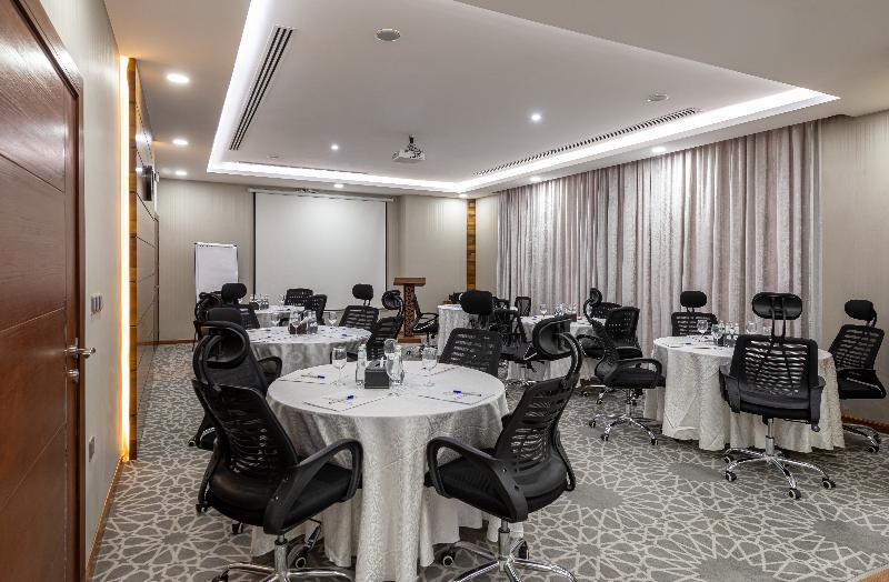 پانسیون فندق كراون روز الصحافة Crowne Rose Alsahafa