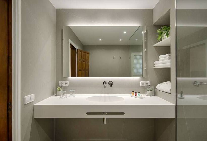 膳宿费 El Porxo B&b