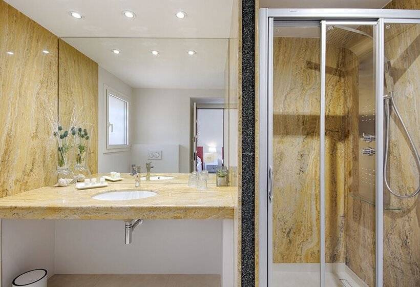 膳宿费 El Porxo B&b