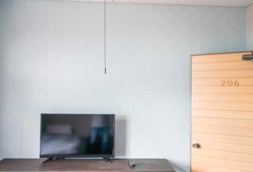 بنسيون Guesthouse Leaf