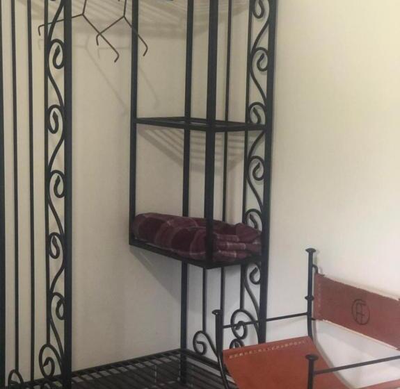 بنسيون Hostal Los Faroles Chicoana