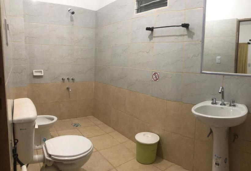 بنسيون Hostal Los Faroles Chicoana