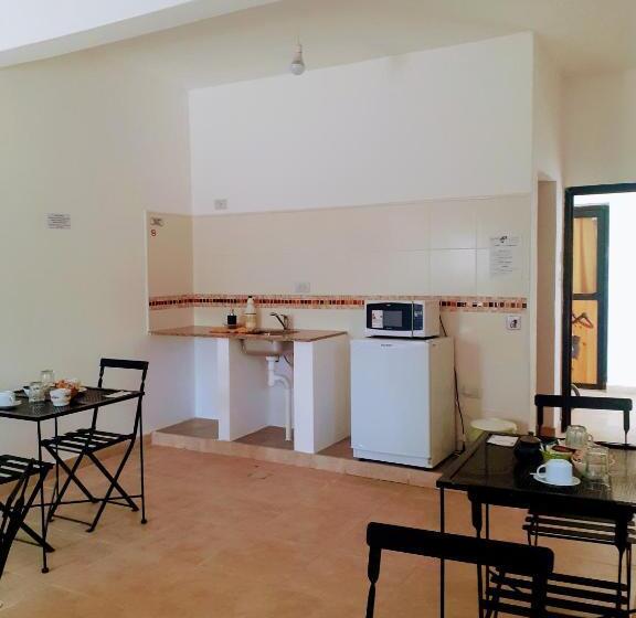 بنسيون Hostal Los Faroles Chicoana