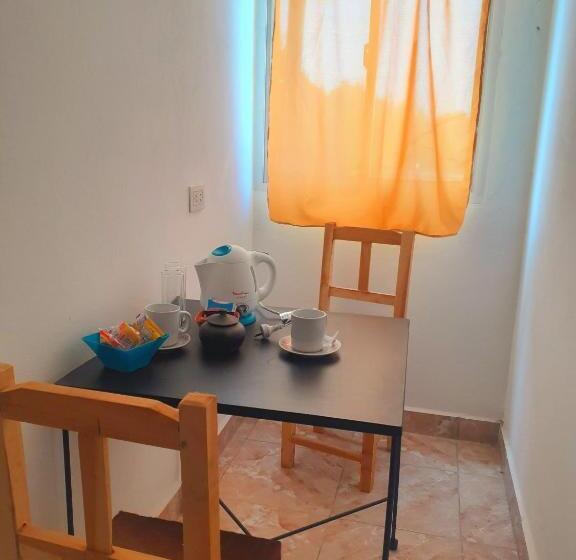 بنسيون Hostal Los Faroles Chicoana