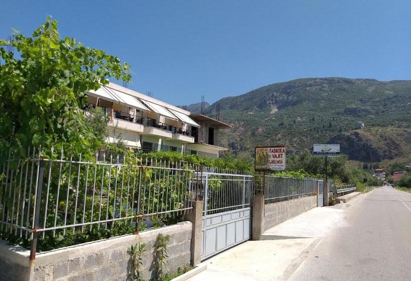 פנסיון Olive Lodge