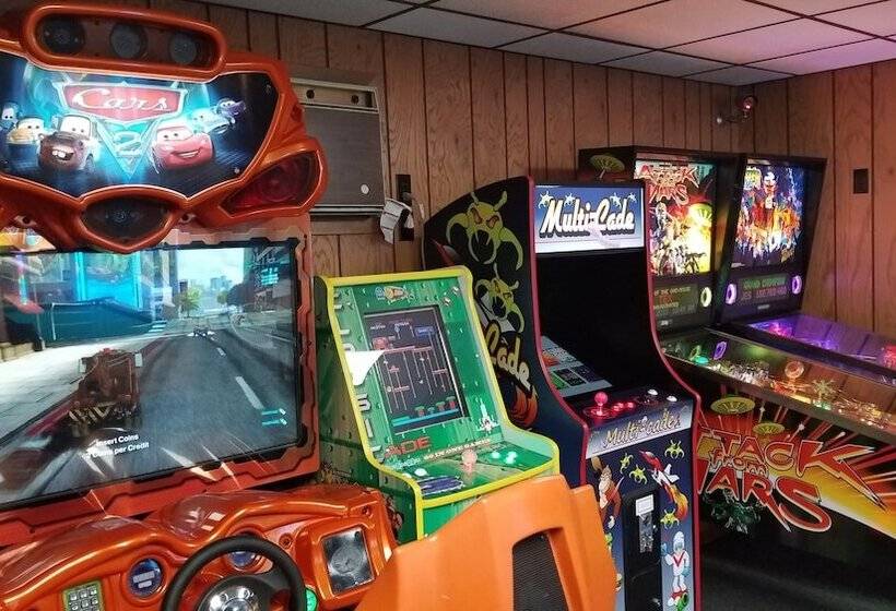 Black Hawk Motel & Suites