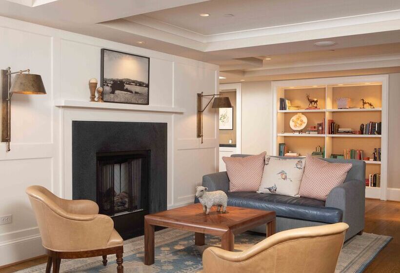 Boar's Head Resort
