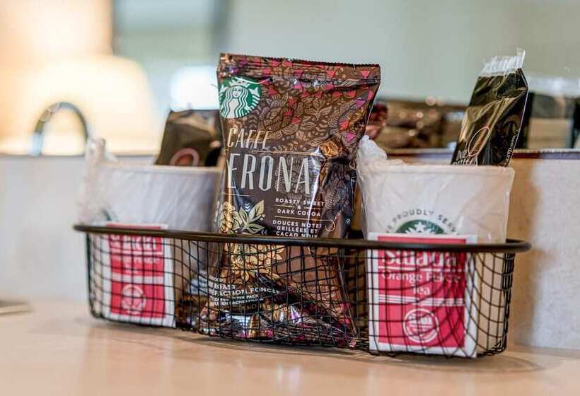 Bonnie Castle Resort & Marina