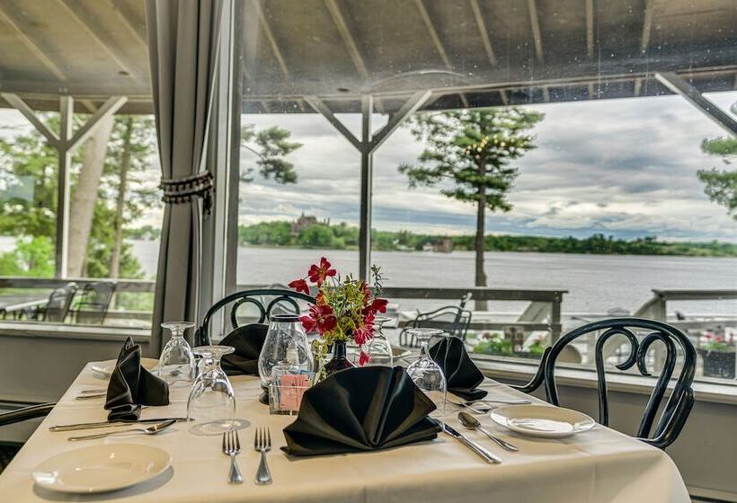 Bonnie Castle Resort & Marina