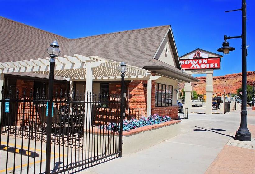 Bowen Motel
