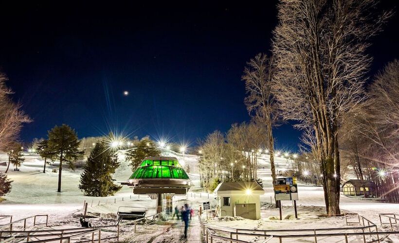 منتجع The Highlands At Harbor Springs