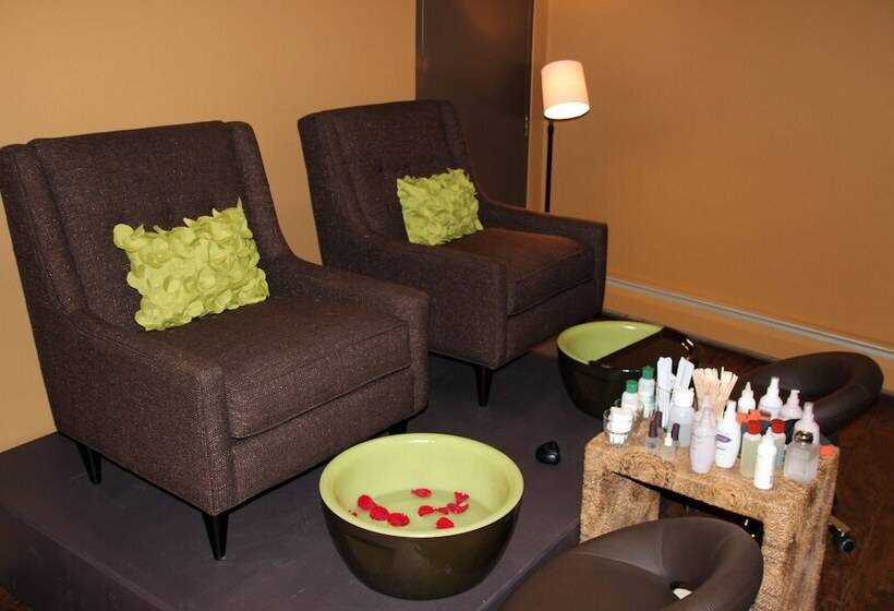 منتجع The Highlands At Harbor Springs