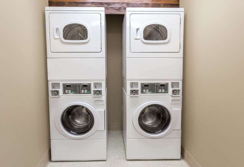 فندق Baymont By Wyndham Mequon Milwaukee Area